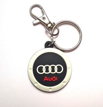 Брелок для ключей AUDI - резина A4 A3 Rs