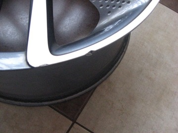 Одинокий обод - Renault Talisman Kadjar Espace