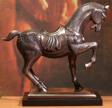 КРАСИВАЯ ЛОШАДЬ фигурка лошади * VERONESE в подарок