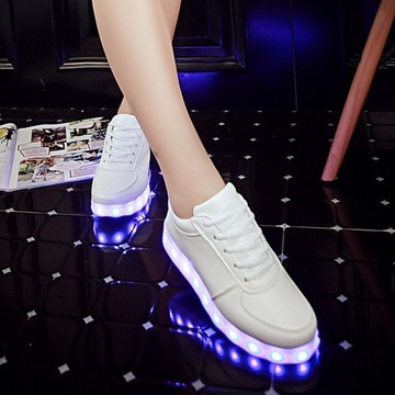 Кроссовки LED HIT SHUFFLE DANCE FASHION СВЕТЯЩИЕСЯ MEGA R.34