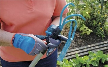 GARDENA 3391 Aerator Wertykulator do trawy na trzonek CombiSystem