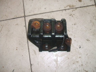 Dodge journey кронштейн подушка двигуна фото №1