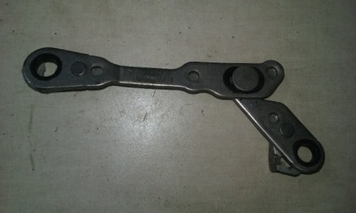 Петля капот mercedes w 204 a20488704 фото №1