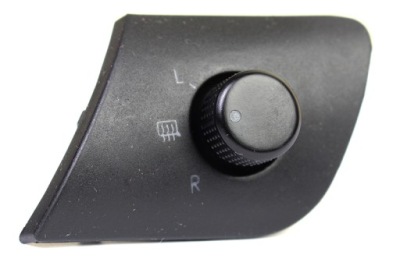 Skoda fabia 1999- переключатель регулировки зеркал фото №1