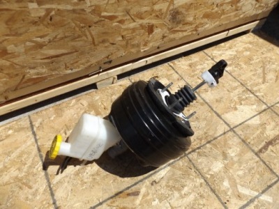 Насос тормозная jeep cherokee 13-18r усилитель тормозов фото №1