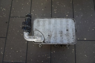 Радіатор оливи audi q7 a6 c7 3.0 tdi 059117015p фото №1