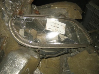 Hyundai accent 00-02 протитуманна фара правий 4drz. sedan фото №1