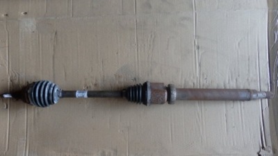 Привідний вал права ford focus 2011- 1.0 bv61-3b436-ta фото №1