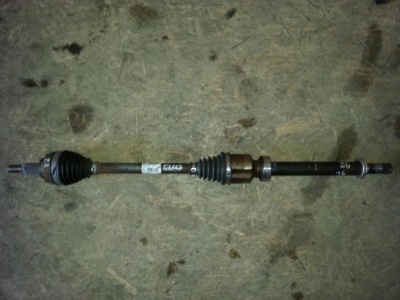 Renault clio 2012- приводной вал шрус  правый  1.5 die фото №1