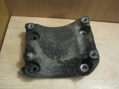 Кронштейн кронштейн honda accord vii 02-08r 2.2 i-ctdi фото №1