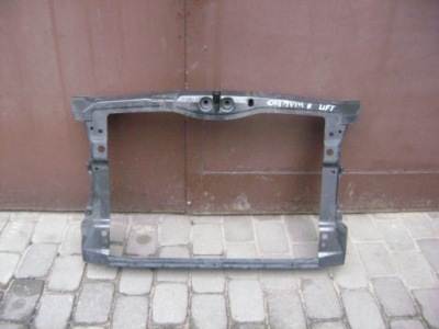 Pas передний усилитель skoda octavia ii фото №1