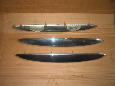 Молдинг накладка кришки задній daihatsu sirion 98-03r фото №1