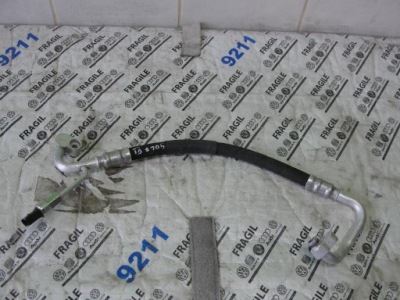 Трубка шланг кондиціонера audi tt 8n0820721f фото №1