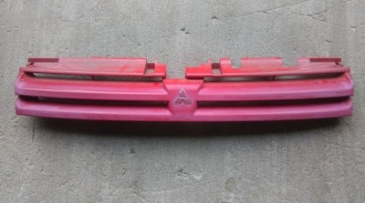 Mitsubishi space runner 99-02 решітка радіатора решітка радіатора фото №1