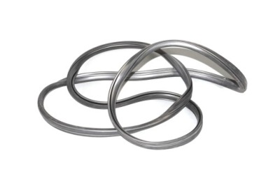 Iveco daily 98- прокладка задний стекло кабина фото №1