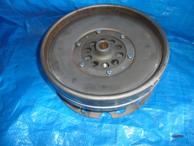 Audi a4 a5 8t колесо двухмассовый 0aw105317aw фото №1