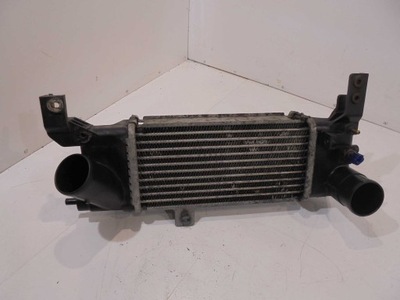 Інтеркулер mazda premacy 2.0 фото №1