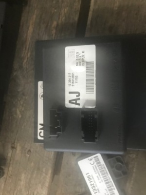 Opel блок керування 13334217 aj фото №1