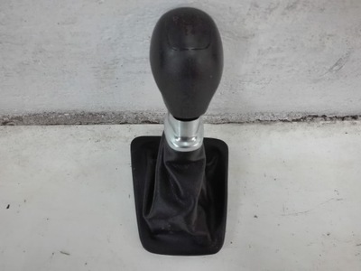 Hyundai ix20 чехол ручка переключения передач фото №1