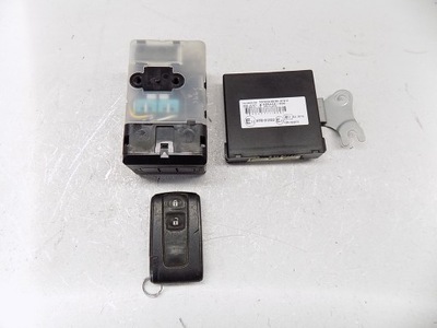 Замок запалювання ключ - toyota corolla verso ii 2.2 d4d фото №1