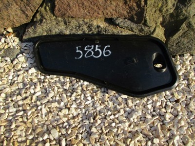 Skoda octavia iii 14-16 заглушка правый задняя дверь фото №1