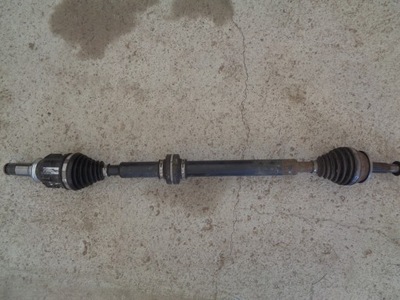 Toyota prius 2012-2015 приводной вал правый правая перед 1.8 фото №1