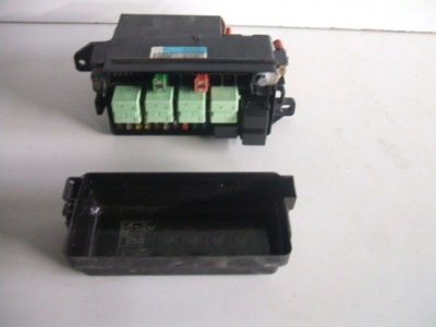 Mini r56 r60 r61 коробка реле 9240943-02 фото №1