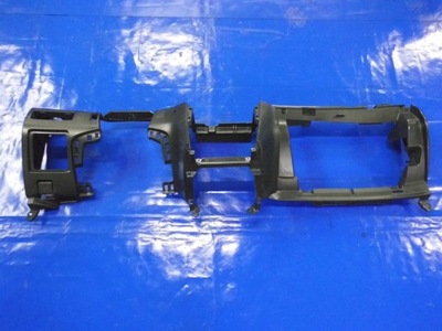 Dół панели консоли приборной панели toyota avensis t25 фото №1