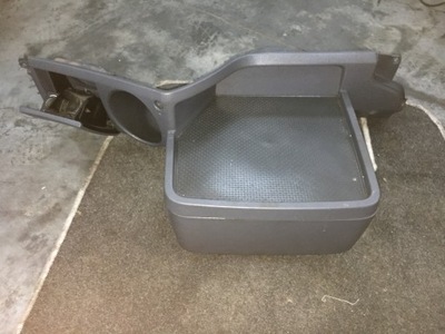 Консоль бардачок кабины scania r фото №1