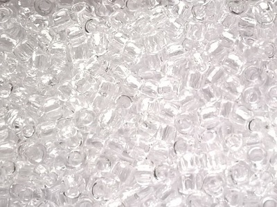 TOHO Round Transparent Crystal 8/0-1