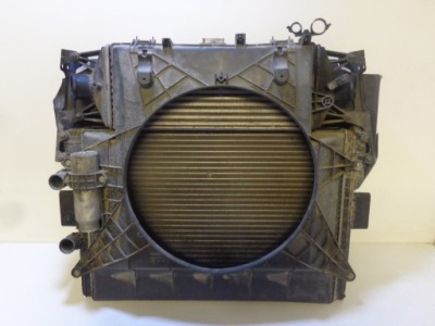 Iveco daily радиатор кондиционер воды интеркулер kpl фото №1