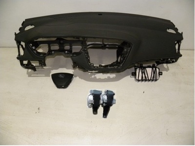 Hyundai i20 панель приладів консоль подушки безпеки ремені фото №1