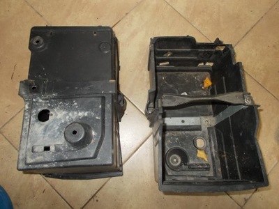 Основание корпус аккумулятор focus ii 1.6tdci oryg. фото №1