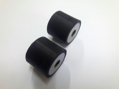 WIBROIZOLATOR GUMOWY 20x20M6 C ŁĄCZNIK AMORTYZATOR