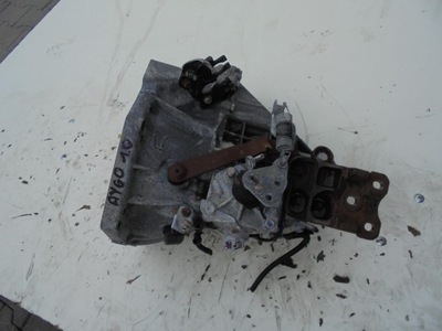 Коробка передач передач toyota aygo 1.0 vvt-i фото №1