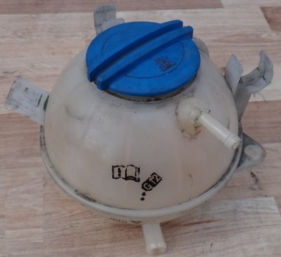 Vw golf v 05 r бачок расширительный фото №1