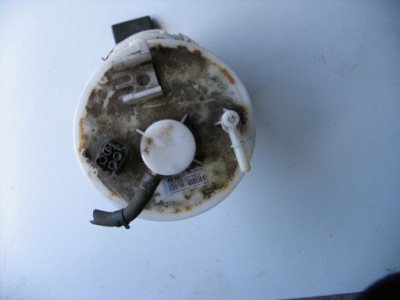 Kia rio 3 iii 1,2 насос топлива 31110-1r200 фото №1