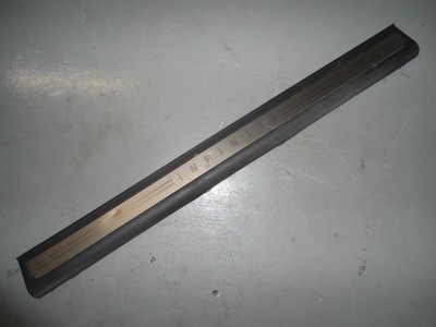 Молдинг поріг права infiniti g35 03r coupe фото №1