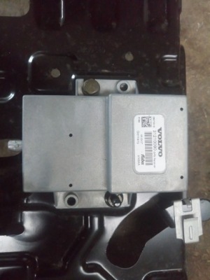 Volvo модуль усилитель антенны gps c70 c30 s40 v50 фото №1