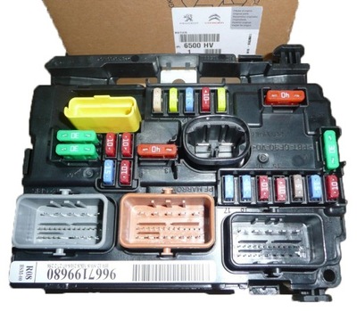 Коробка запобіжників bsi c3 c5 c8 206 307 6500hv фото №1