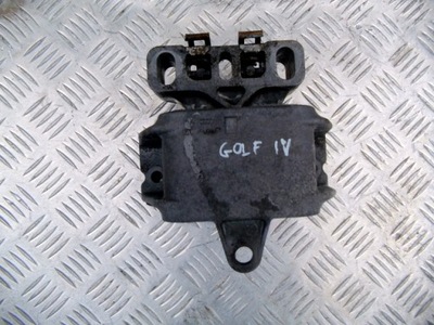 GOLF IV 1.9SDI ŁAPA SILNIKA **1J0199555**