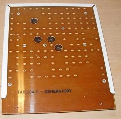 STARA LABORATORYJNA TABLICA GENERATORY