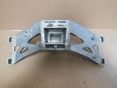 Подушка кронштейн коробки jaguar xf 2.0d f-pace 2.0d фото №1