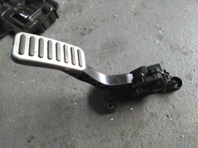 Hyundai ioniq 2016-18 hyb педаль потенциометр газа фото №1