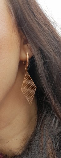 Золотые СЕРЬГИ из хирургической стали 316 L.