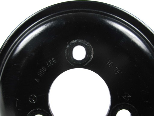 Mercedes W221 ABC Шкив помпы A0004661015