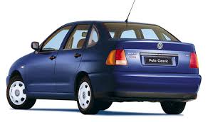 Лампа VW POLO CLASSIC 1995-2002 ЛЕВАЯ оригинал VALEO