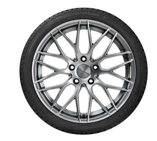 4 летние шины 195/55R16 KORMORAN ROAD PERFORMANCE