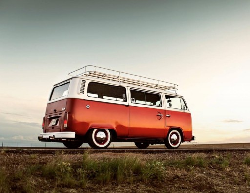 Колесная арка крыла задняя правая VW Bus T2 71-79