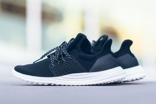 ADIDAS ATHLETICS 24/7 TRAIL 3D CORE ЧЕРНЫЙ/БЕЛЫЙ 38